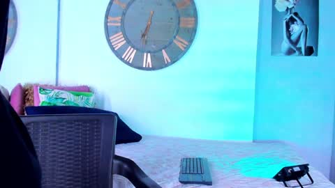 Mike 0233 online show from 12-06-24, 03:41