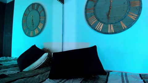 Mike 0233 online show from 02-04-25, 06:57