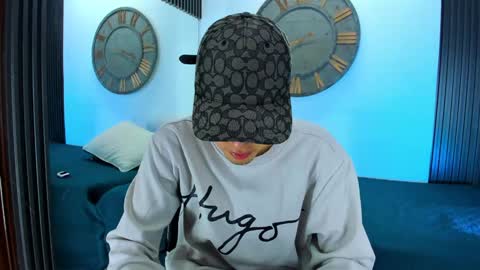 Mike 0233 online show from 02-08-25, 03:52