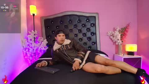 Mike and Sttar online show from 11-07-25, 01:22