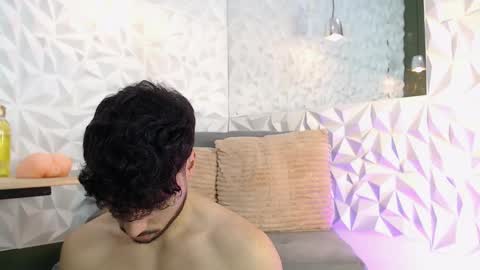 Snapshot of mike_collim chatting on 02-26-25, 06:54 Mike online show from 02-26-25, 06:54