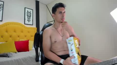 Mike online show from 04-24-26, 03:20