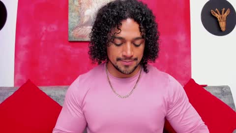   online show from 01-05-25, 01:24