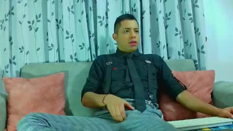 mike_fetiche online show from 11-20-25, 06:46