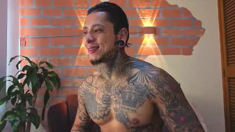 M I K E online show from 10-23-25, 03:11