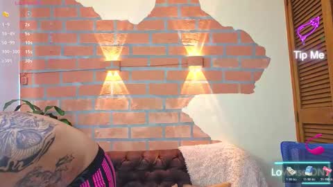 M I K E online show from 10-24-25, 02:24