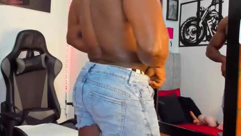 Snapshot of mike_kilian1 chatting on 11-07-25, 06:08 mike kilian1 online show from 11-07-25, 06:08