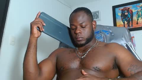 Snapshot of mike_kingcum chatting on 01-02-25, 01:38 mike online show from 01-02-25, 01:38
