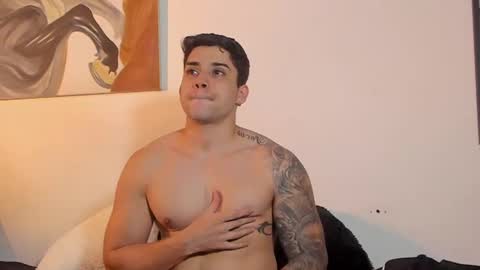 Snapshot of mike_montoya chatting on 02-12-25, 05:15 Mike Montoya online show from 02-12-25, 05:15