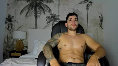 Snapshot of mike_montoya chatting on 10-15-25, 05:18 Mike Montoya online show from 10-15-25, 05:18