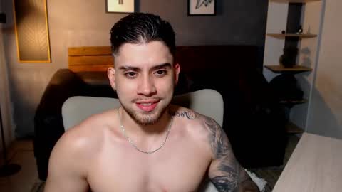 Snapshot of mike_montoya chatting on 06-03-26, 02:25 Mike Montoya online show from 06-03-26, 02:25