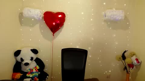 Mike online show from 02-19-25, 09:39