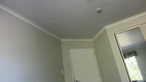 Snapshot of mike_sunn chatting on 03-16-26, 12:17 Mike online show from 03-16-26, 12:17