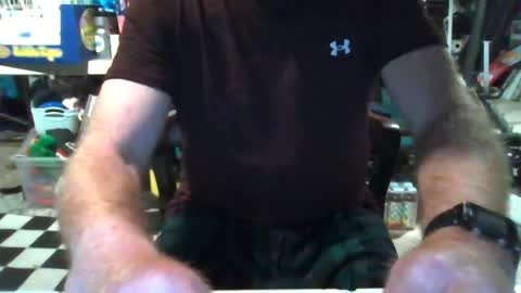 Snapshot of mikeb3200 chatting on 03-04-25, 03:11 mikeb3200 online show from 03-04-25, 03:11