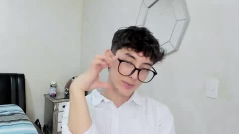 Mikebelf4 online show from 03-11-26, 01:55