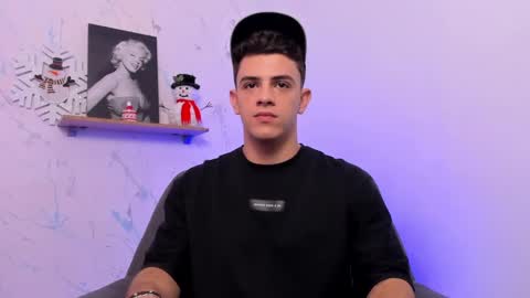 Snapshot of mikecooper_ chatting on 01-10-25, 06:09 Mike Cooper online show from 01-10-25, 06:09