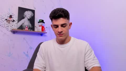 Snapshot of mikecooper_ chatting on 01-14-25, 10:48 Mike Cooper online show from 01-14-25, 10:48