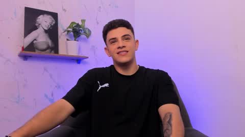 Snapshot of mikecooper_ chatting on 02-19-25, 05:16 Mike Cooper online show from 02-19-25, 05:16