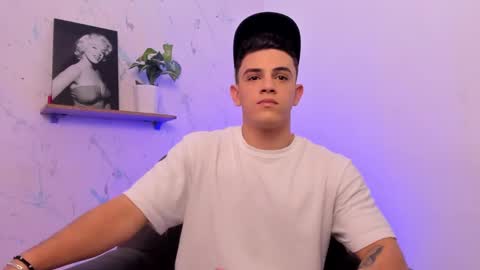 Snapshot of mikecooper_ chatting on 02-20-25, 07:34 Mike Cooper online show from 02-20-25, 07:34