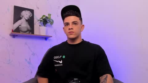 Snapshot of mikecooper_ chatting on 02-21-25, 06:18 Mike Cooper online show from 02-21-25, 06:18