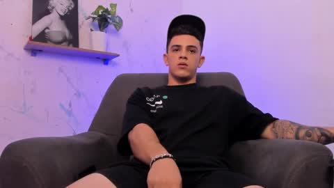 Snapshot of mikecooper_ chatting on 02-21-25, 09:24 Mike Cooper online show from 02-21-25, 09:24