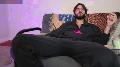 Snapshot of mikehawk1589 chatting on 12-23-25, 07:17 mikehawk1589 online show from 12-23-25, 07:17