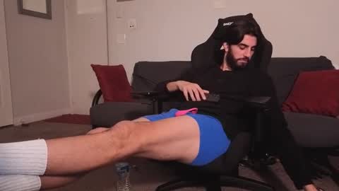 Snapshot of mikehawk1589 chatting on 03-06-26, 07:16 mikehawk1589 online show from 03-06-26, 07:16