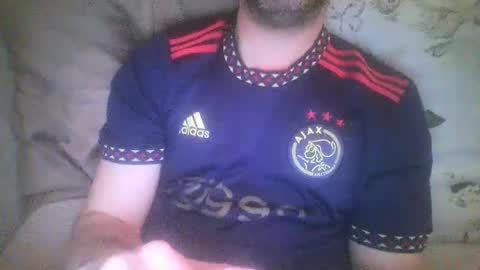 Snapshot of mikehockishuge9 chatting on 02-27-25, 09:25 mikehockishuge9 online show from 02-27-25, 09:25