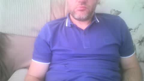 Snapshot of mikehockishuge9 chatting on 09-25-25, 03:49 mikehockishuge9 online show from 09-25-25, 03:49