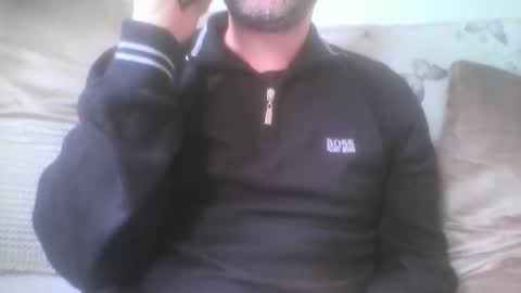 Snapshot of mikehockishuge9 chatting on 09-30-25, 04:23 mikehockishuge9 online show from 09-30-25, 04:23