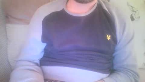 Snapshot of mikehockishuge9 chatting on 10-18-25, 09:59 mikehockishuge9 online show from 10-18-25, 09:59