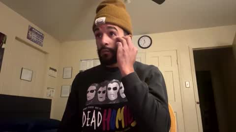 Snapshot of mikemikemikey9996 chatting on 11-03-25, 04:36 mikemikemikey9996 online show from 11-03-25, 04:36