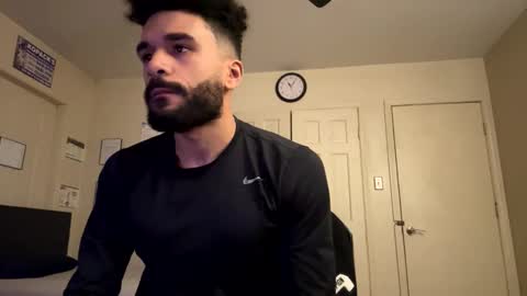 Snapshot of mikemikemikey9996 chatting on 12-16-25, 04:06 mikemikemikey9996 online show from 12-16-25, 04:06