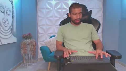 Snapshot of mikepark_ chatting on 09-16-25, 11:11 MIKE PARK  online show from 09-16-25, 11:11