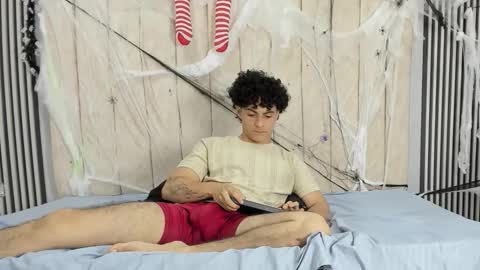 mikey_banji online show from 11-01-25, 09:06