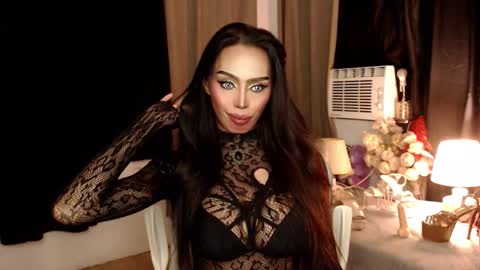 Snapshot of mikeyalawi03 chatting on 10-21-25, 05:57 Mistress MikeyAlawi online show from 10-21-25, 05:57
