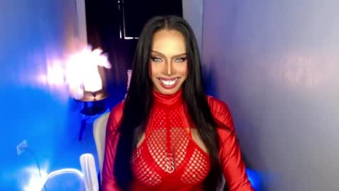 Mistress MikeyAlawi online show from 04-20-26, 06:42
