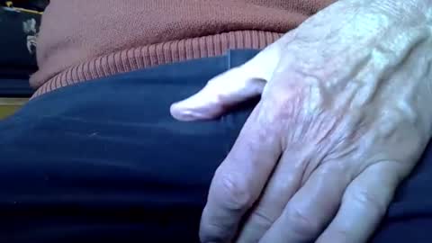 mikeybed online show from 09-23-25, 03:26