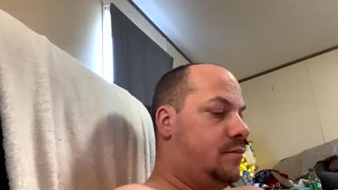 Snapshot of mikeylikesit2222 chatting on 12-07-24, 08:38 mikeylikesit2222 online show from 12-07-24, 08:38