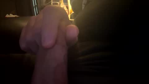 Snapshot of mikeylikesit2222 chatting on 12-29-24, 01:56 mikeylikesit2222 online show from 12-29-24, 01:56