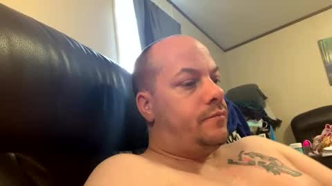 Snapshot of mikeylikesit2222 chatting on 10-11-25, 02:26 mikeylikesit2222 online show from 10-11-25, 02:26