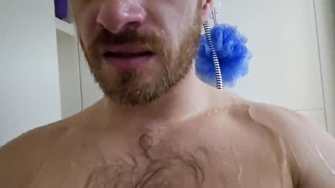 Snapshot of mikeylove92 chatting on 02-13-25, 04:54 Mikey b online show from 02-13-25, 04:54