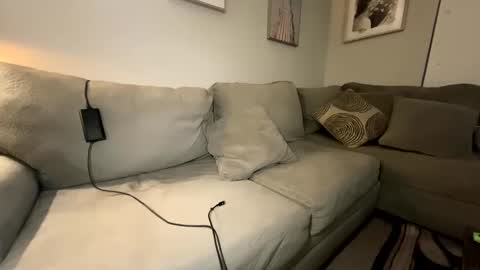 Snapshot of mikeywhite123 chatting on 10-31-25, 11:11 mikeywhite123 online show from 10-31-25, 11:11