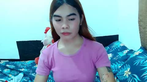 Snapshot of mikhaylaanderson chatting on 05-28-26, 04:21 Mikhayla online show from 05-28-26, 04:21