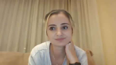 miki234809581 online show from 11-03-25, 09:05