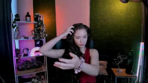 Miki online show from 06-04-26, 05:35