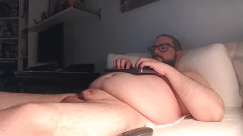 Miki online show from 12-18-25, 10:38