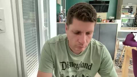 miklp8463 online show from 06-08-26, 11:43