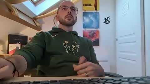 Snapshot of mikmik91 chatting on 01-13-25, 04:08 mikmik91 online show from 01-13-25, 04:08