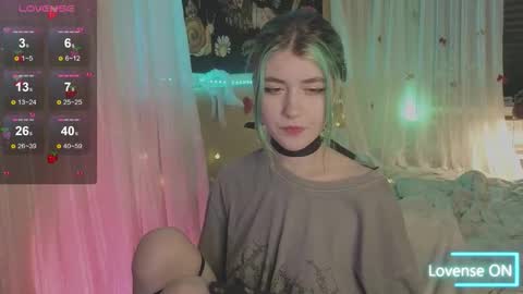 Snapshot of miko_meow chatting on 02-05-26, 12:48 Miko online show from 02-05-26, 12:48